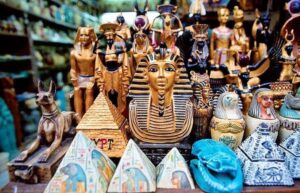 Что выгодно покупать в Египте?